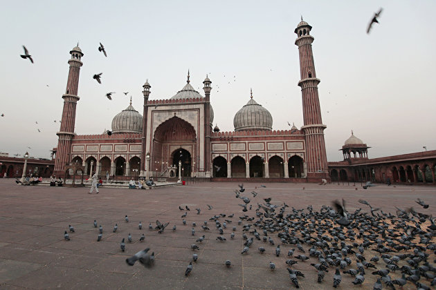 Индия получила преимущество при покупке российской нефти, пишет СМИ