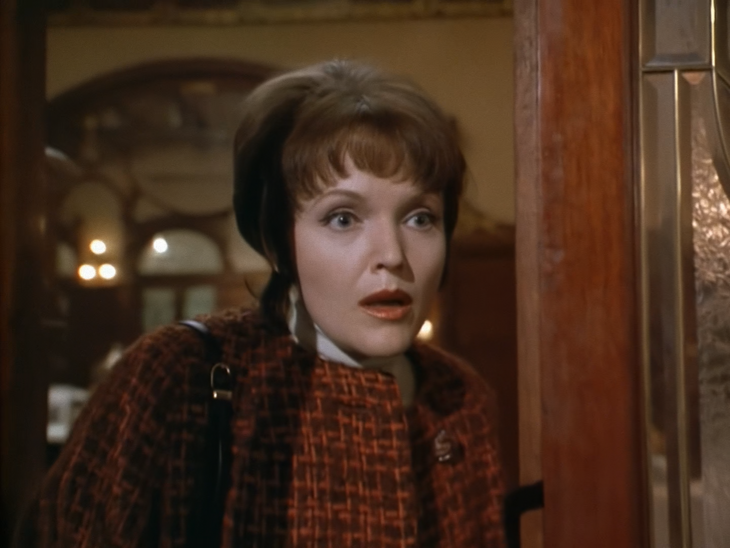 Фатерлянд (Fatherland) 1994.mkv_snapshot_00.28.22.278.png