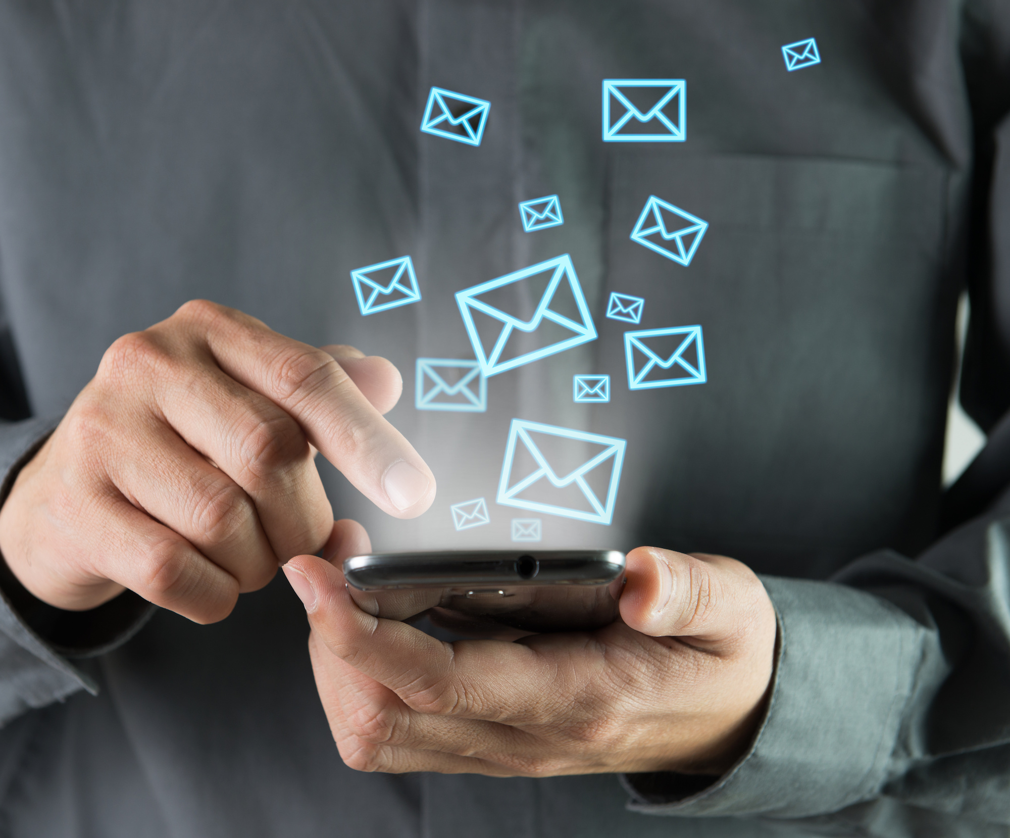 Рассылки: SMS или сообщения в мессенджерах — что продуктивнее
