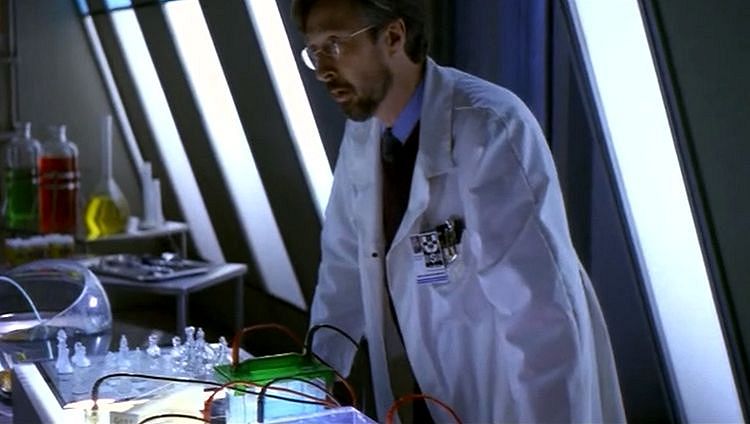 Универсальный солдат 3: Неоконченное дело... /Universal Soldier III: Unfinished Business/ 1998  (0:45:10 / 1:34:36)