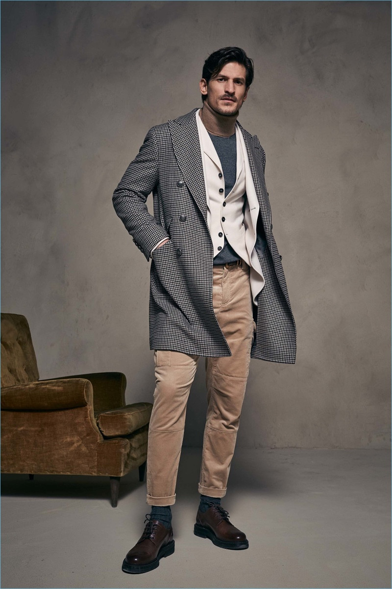 Brunello-Cucinelli-Fall-Winter-2018-Mens-Lookbook-002.jpg