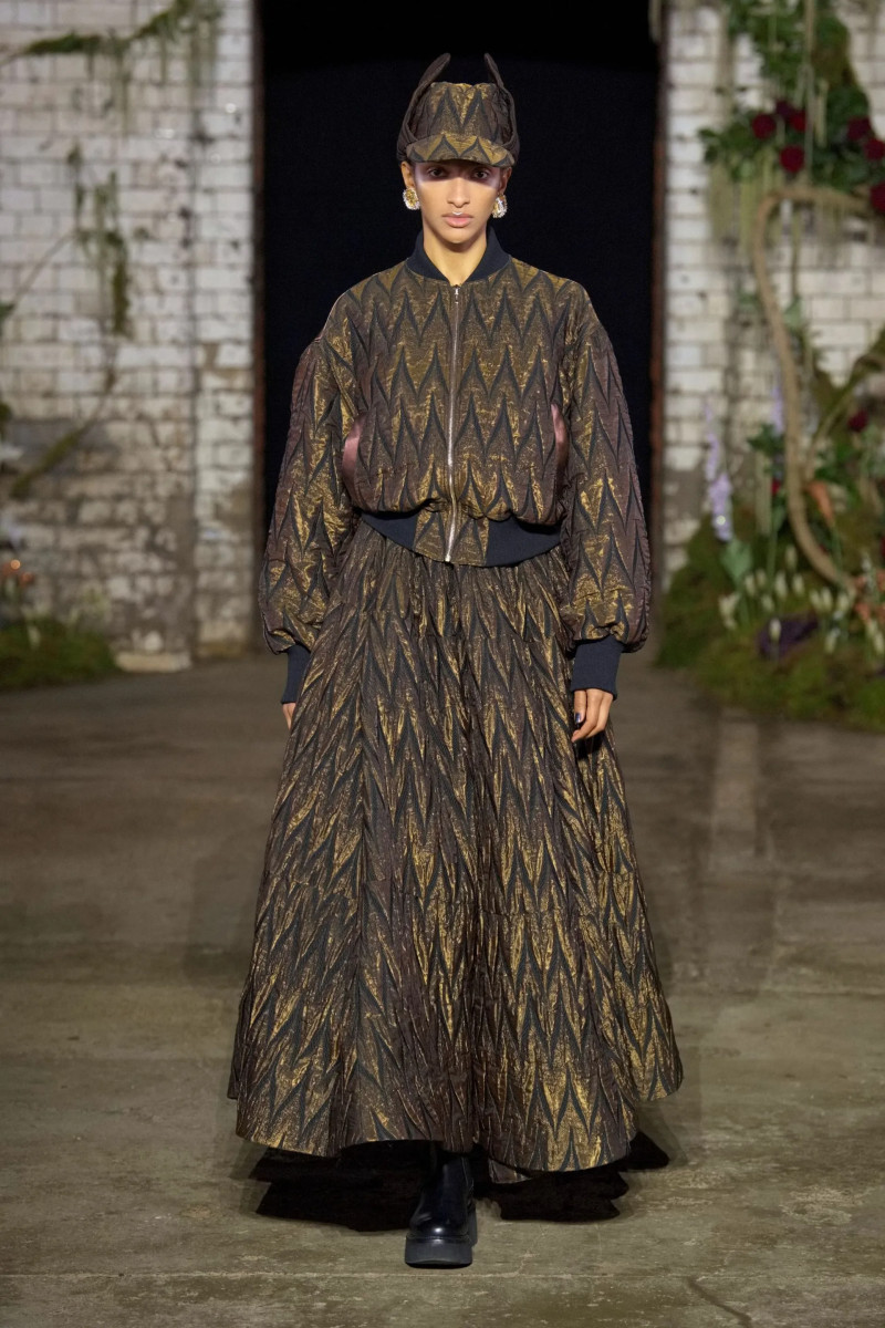 00050-mithridate-fall-2022-ready-to-wear-details-paris-credit-jason-lloyd-evans.webp