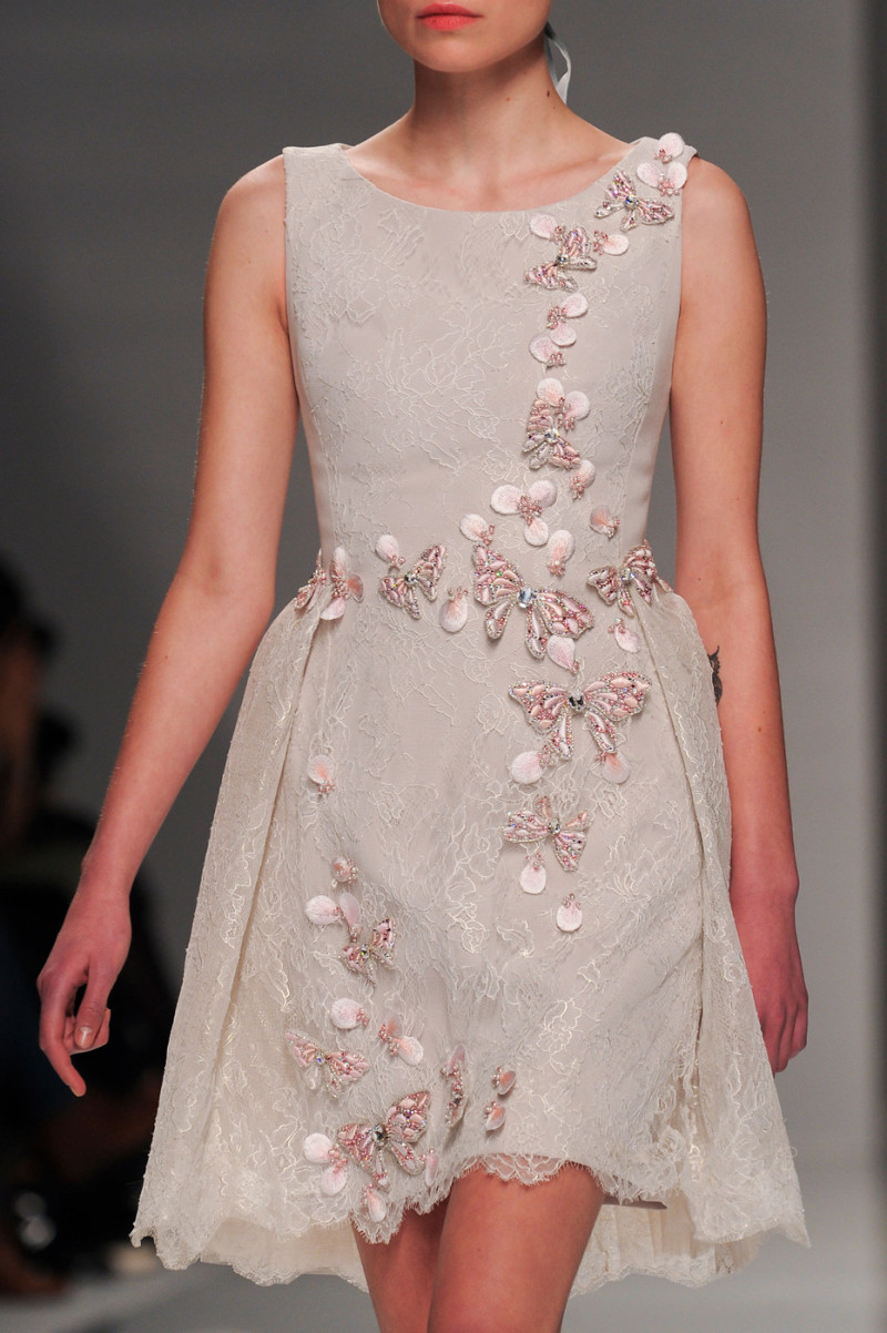 Georges+Hobeika+Spring+2015+Details+x01YOmGqAEEx.jpg