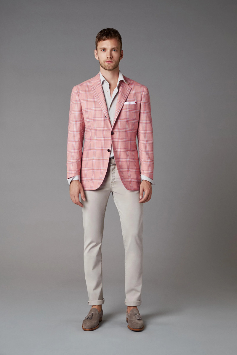 00007-Kiton-Vogue-Menswear-SS19-pr.webp