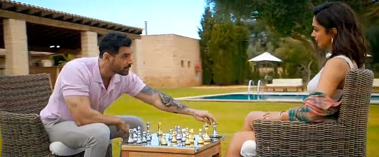 Патхан. Схватка со смертью /Pathaan/ 2023 (1:09:05 / 2:26:09)