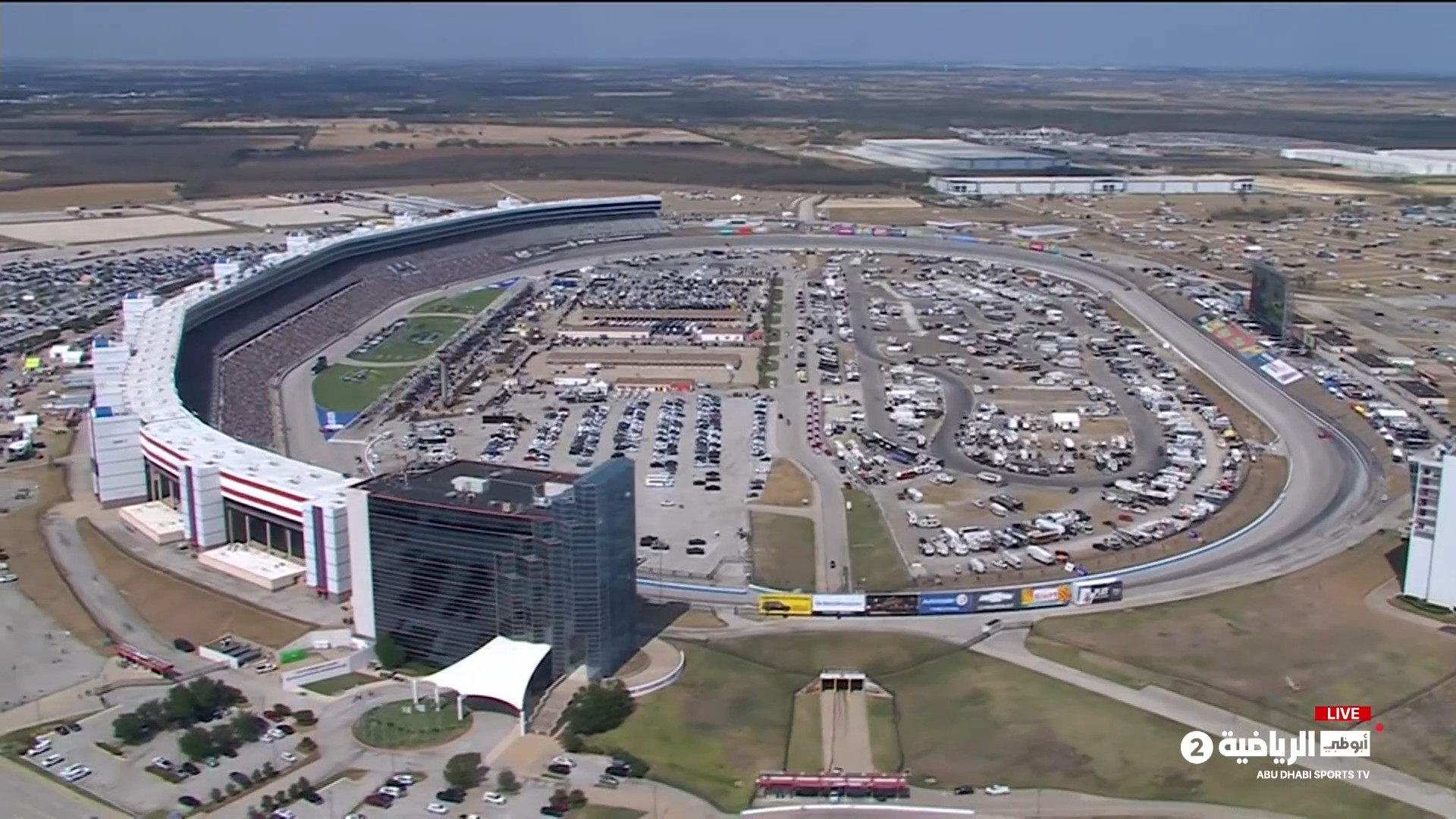 cap_nascar_00_08_55_09.jpg