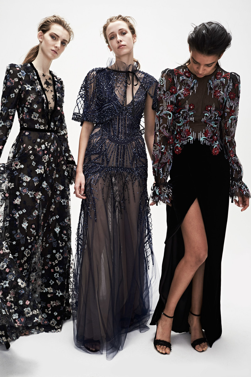 05-monique-lhuillier-fall-2017.jpg