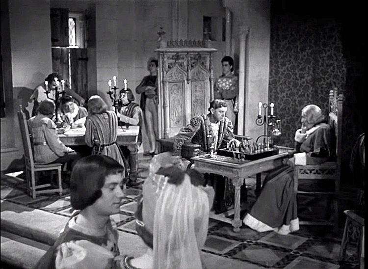 Вечерние посетители /Les visiteurs du soir/ 1942 (0:18:23 / 2:01:14)