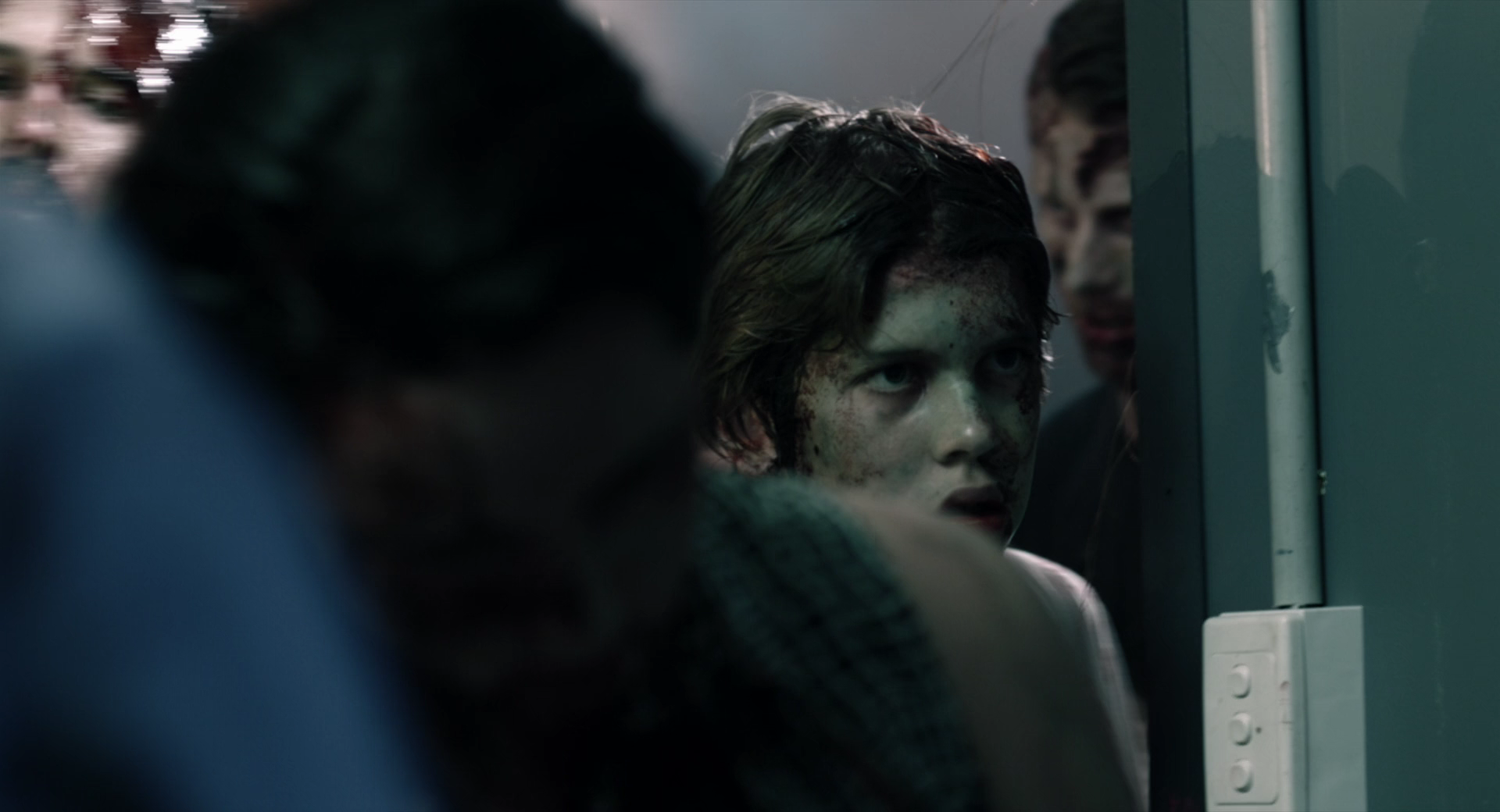 Me.and.My.Mates.vs.The.Zombie.Apocalypse.2015.WEB-DL.1080p[(084052)2024-05-11-11-08-38].PNG