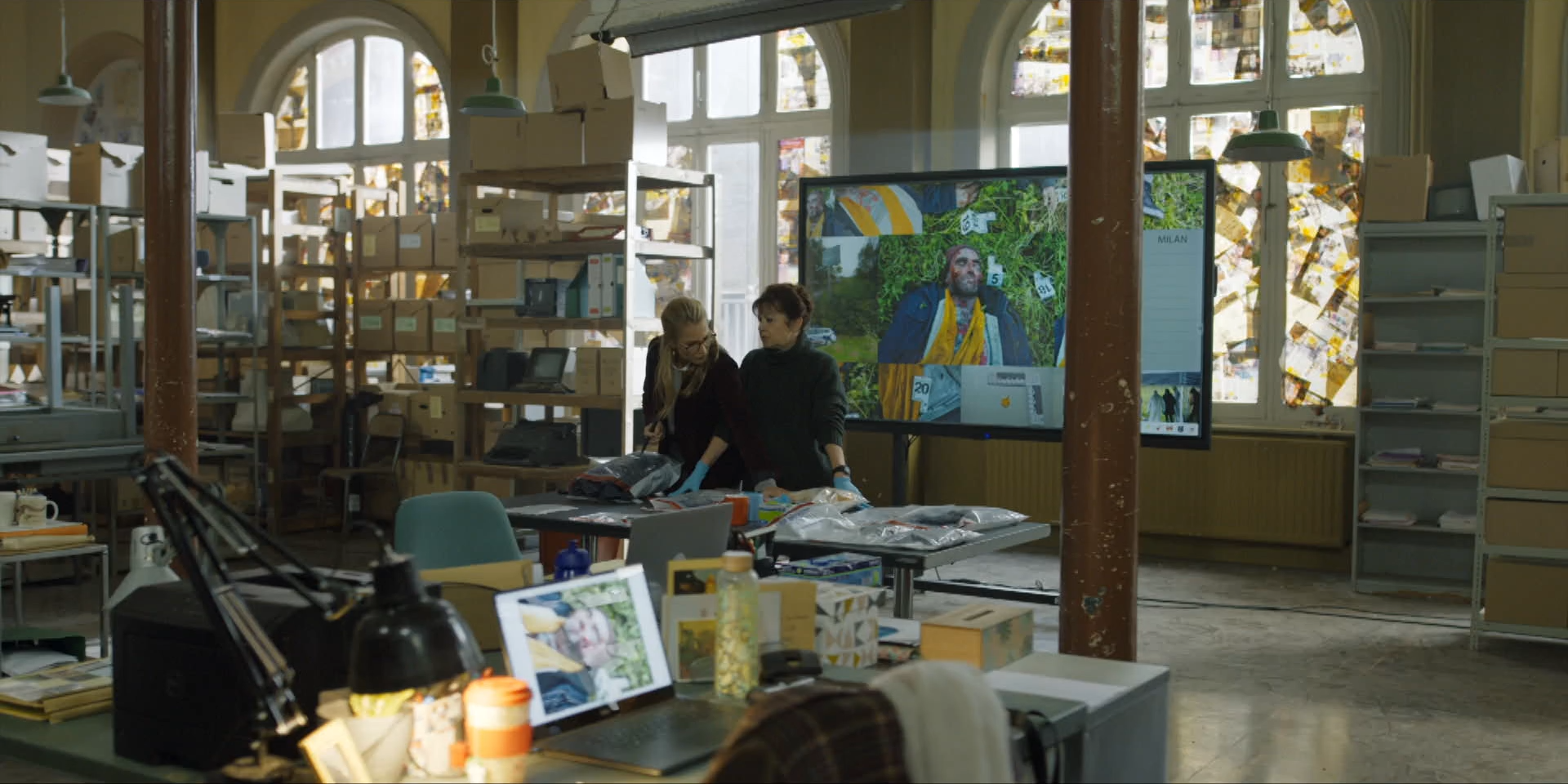 Les.invisibles.S01.E01.2021.WEB-DL.1080p.ExKinoRay.mkv_snapshot_07.24.png