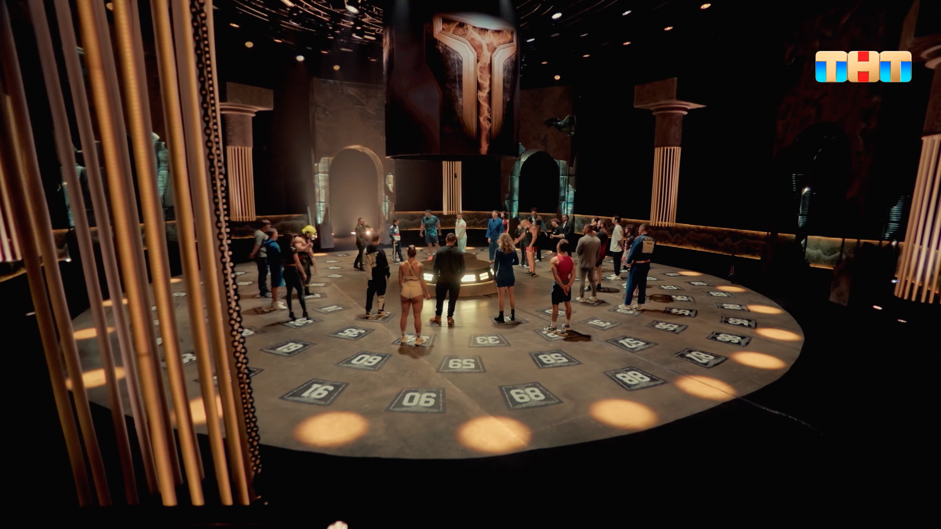 Титаны.S01.E01.2024.WEB.1080p-ylnian.mkv_snapshot_00.26.52.039.png