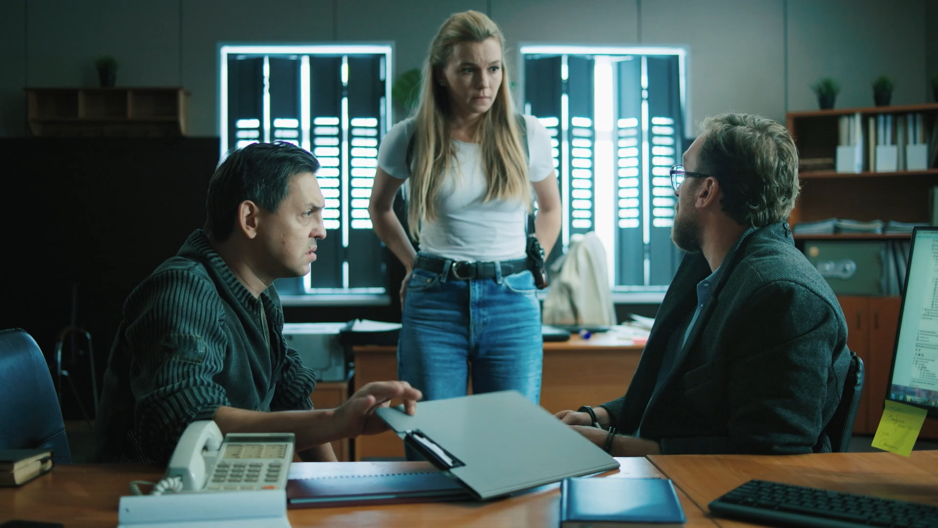 Filin.01.serya.WEB-DL.(1080p).by.lunkin.mkv_snapshot_24.36.png