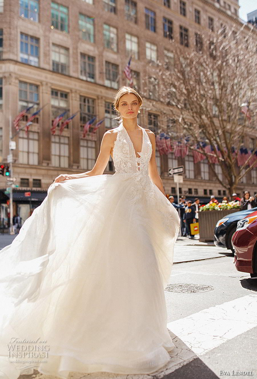 eva-lendel-2019-bridal-sleeveless-halter-neck-deep-v-nec_002.jpg
