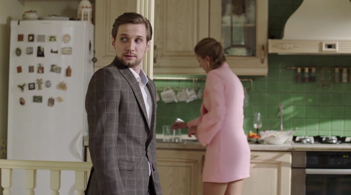 Вальс цветов S01E01 2024 WEBRip.avi_snapshot_30.57.png