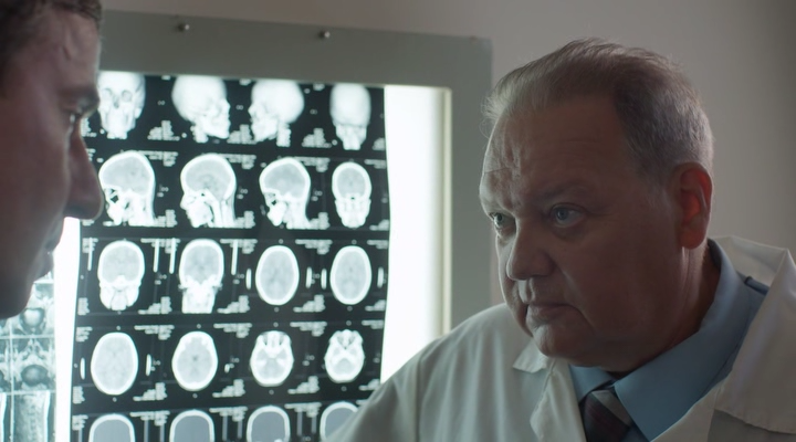 Встреча на встречке S01E01 2024 WEBRip.avi_snapshot_14.08.png