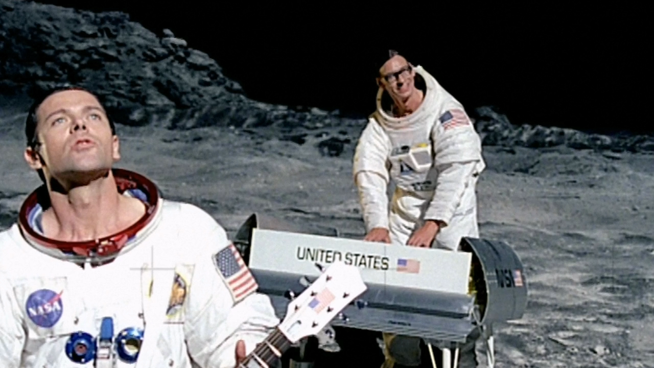 14. Amerika.mkv_20241127_210514.482.png