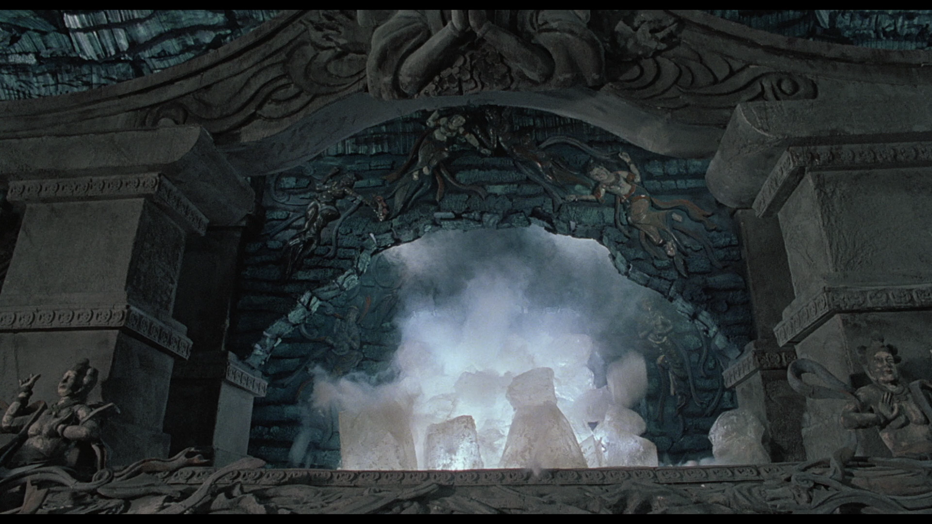 Zu_Warriors.from.the.Magic.Mountain.1983.Shout.Factory.BDRemux.1080p[(097181)2025-01-04-12-21-03].PNG