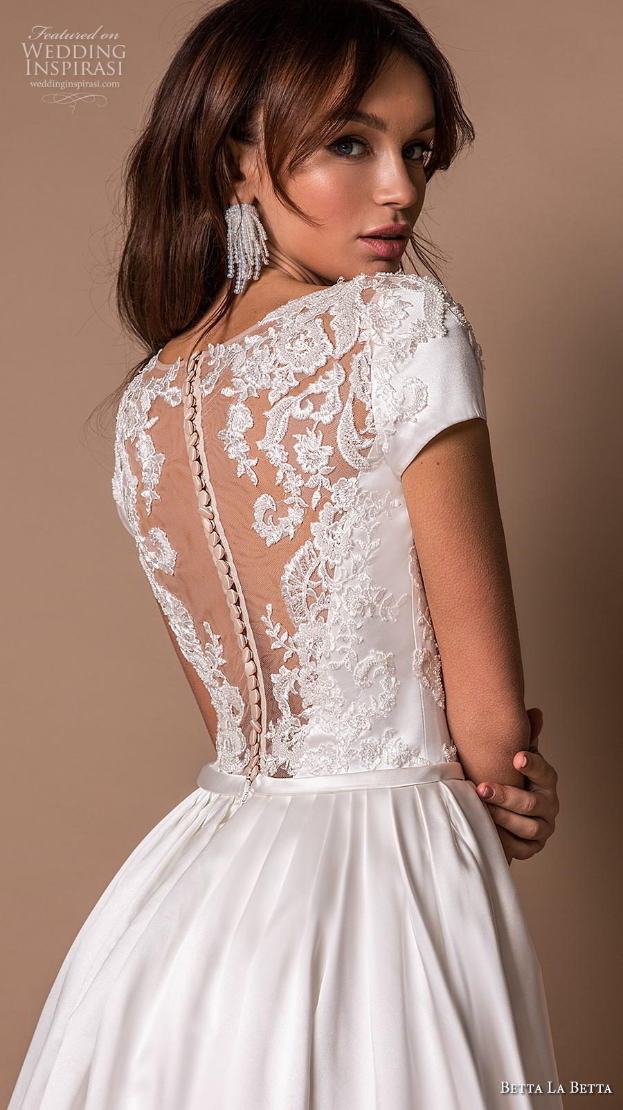 betta-la-betta-2020-bridal-cap-sleeves-illusion-bateau-deep-.jpg