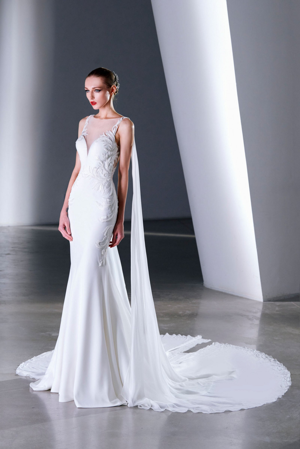 dany_tabet-bridal-2018-2019bluebox-1350_f-resp2400v.jpg