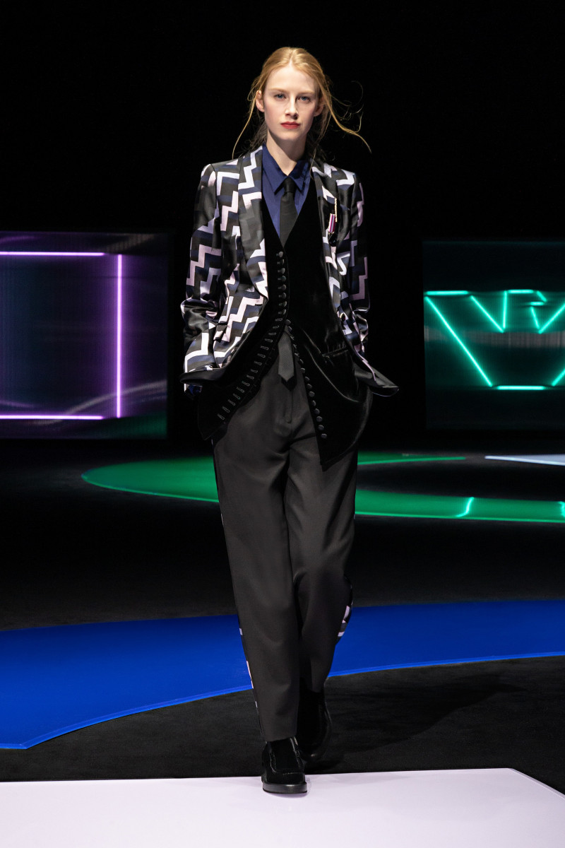 00015-Emporio-Armani-Fall-21.jpg