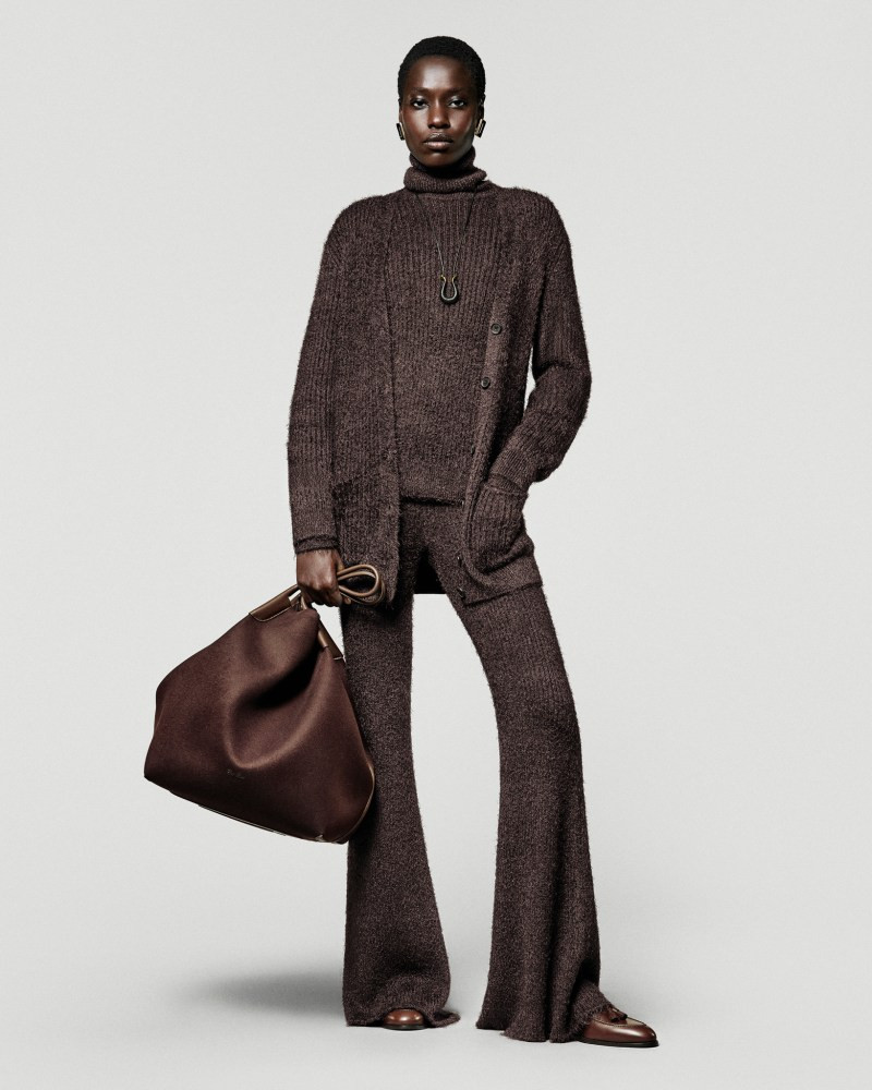 loro-piana-fw25-rtw-r-ctsy-0010.jpg