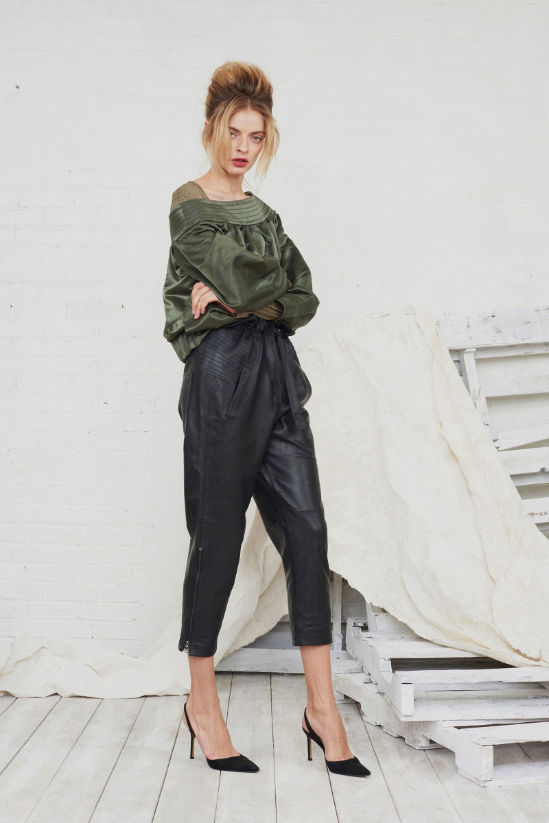 06-marissa-webb-fall-2017.jpg