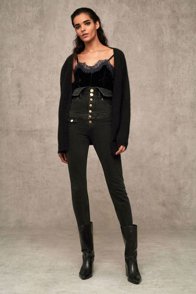 16-Marissa-Webb-Pre-Fall-2018.jpg