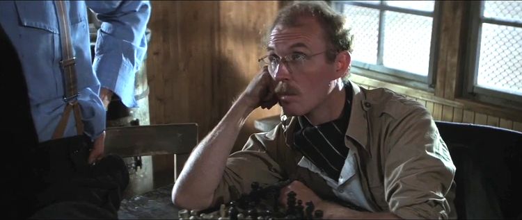 Бегство к победе /Escape to Victory/ 1981 (0:16:44 / 1:57:24)