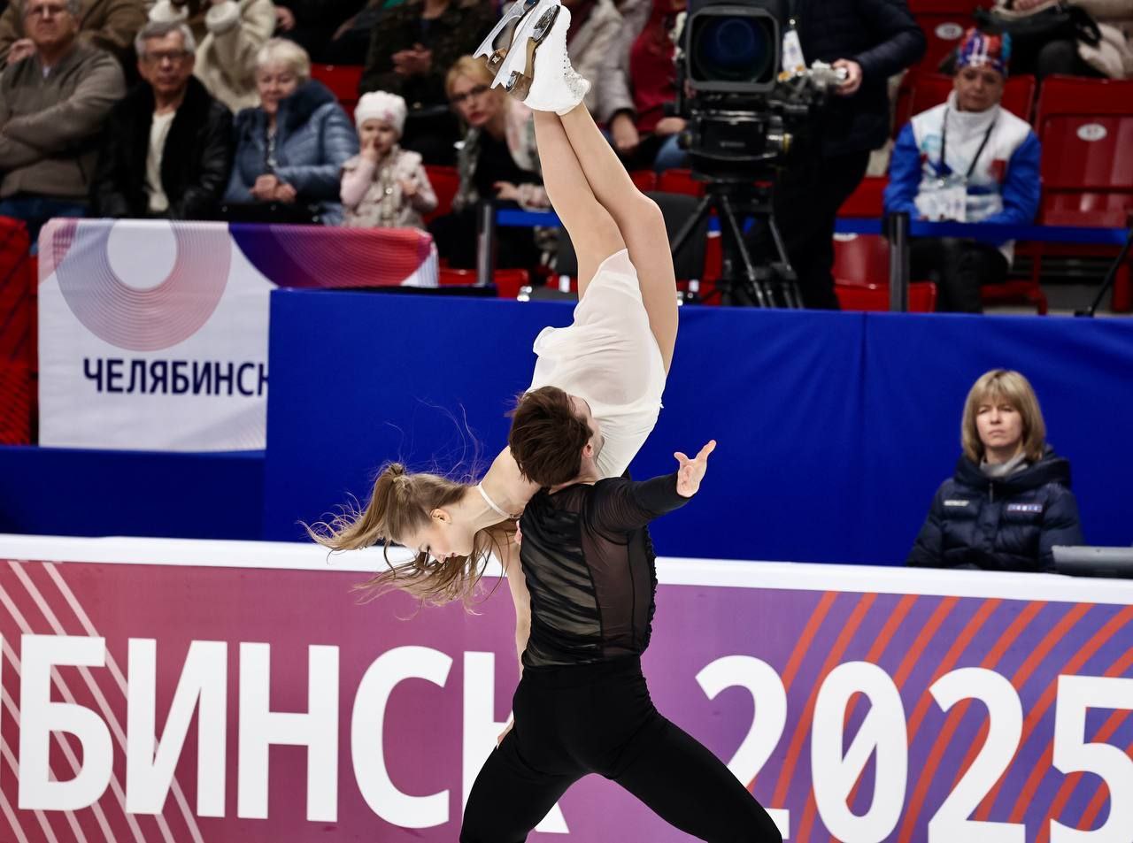 https://i6.imageban.ru/out/2025/03/18/29760dfa9bc382fd50938d54365c3008.jpeg