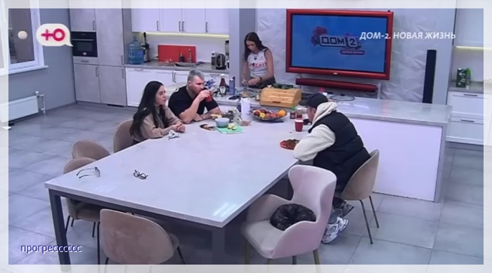 https://i6.imageban.ru/out/2025/04/06/5ef7f2fd45bedede1132b8a5c2a88f5e.jpg