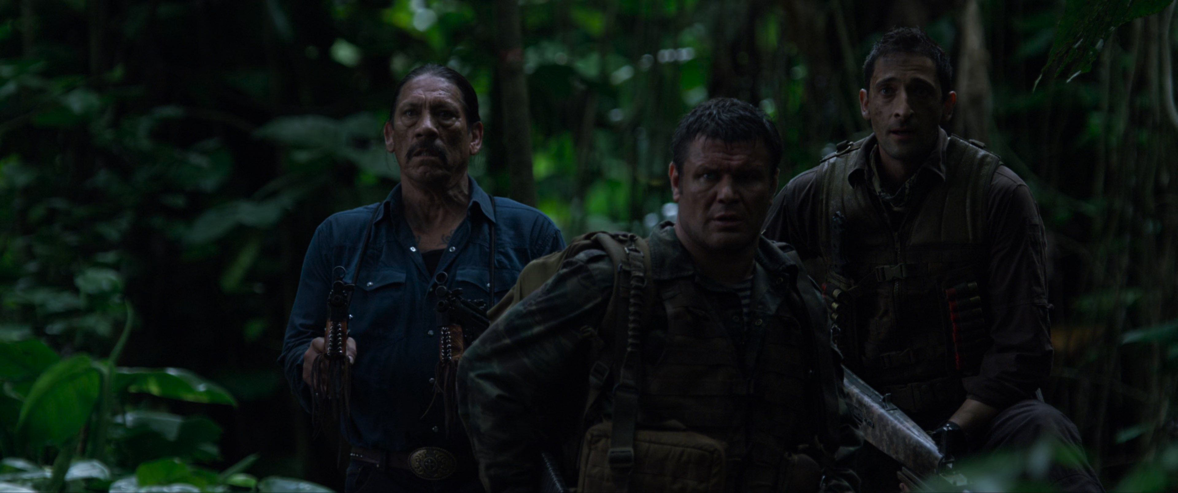 Predators (2010) BDRip 2160p-NVENC 10 bit [HDR].mkv_snapshot_00.05.51.083.jpg