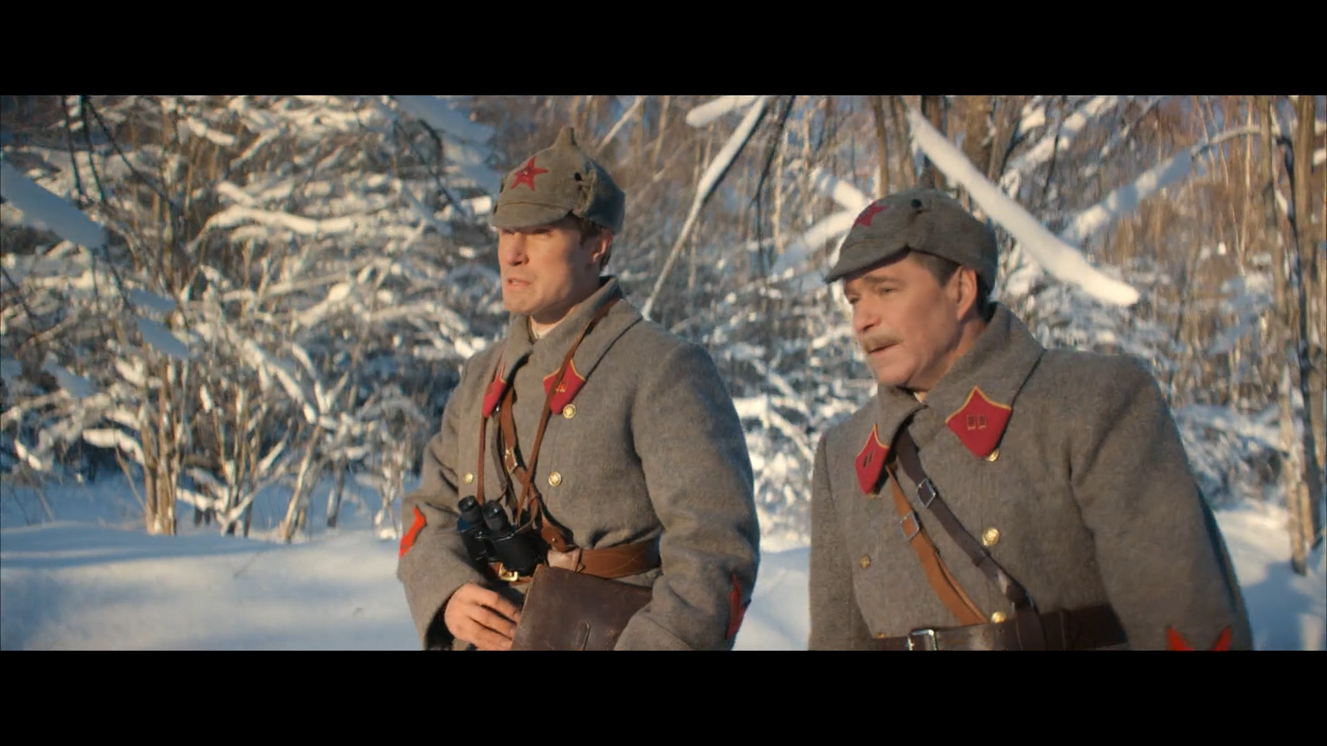 Roslyi.S01.E01.2025.WEB-DL.1080p.ExKinoRay.mkv_snapshot_34.54.png