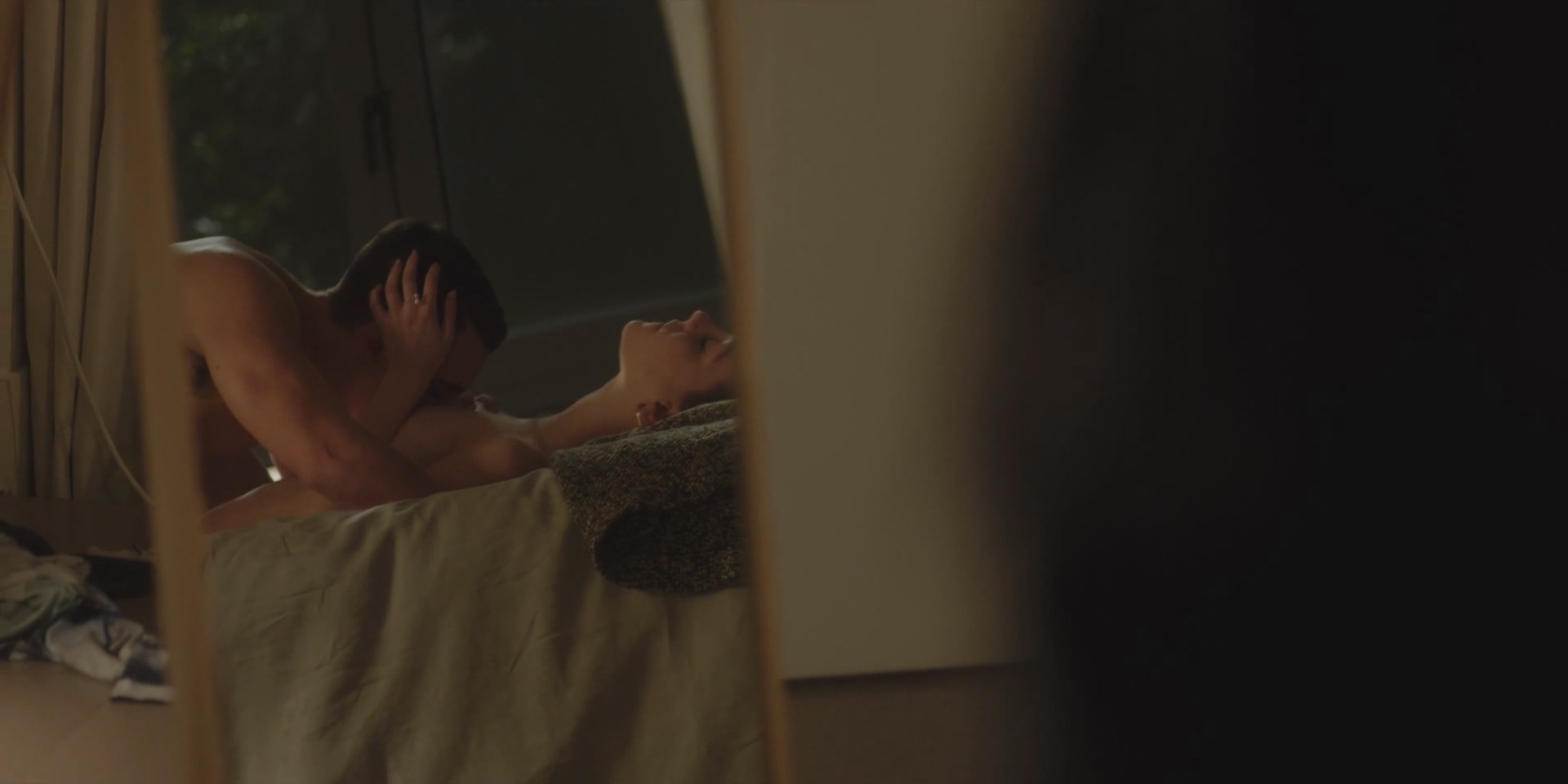 Ester expósito porn