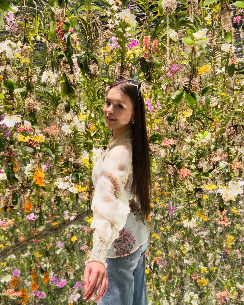 https://i6.imageban.ru/out/2025/05/27/8adf3069e671ef574b1c72f7d8e5f837.jpg