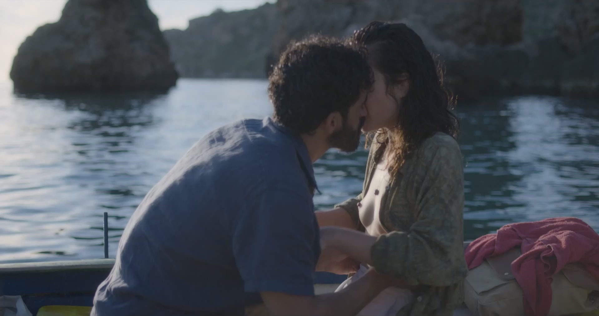 de Santiago Nadia El Tiempo Que Te Doy s01e09-08.mp4_000104.316.jpg