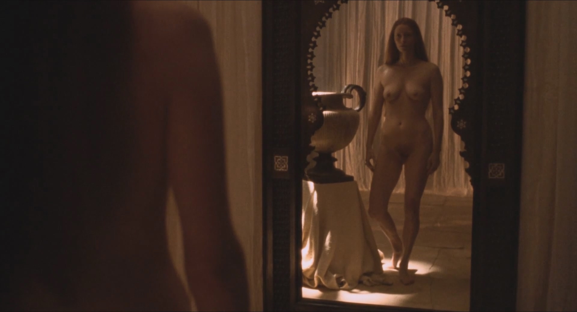 Swinton Tilda Orlando.mp4_000101.885.jpg.