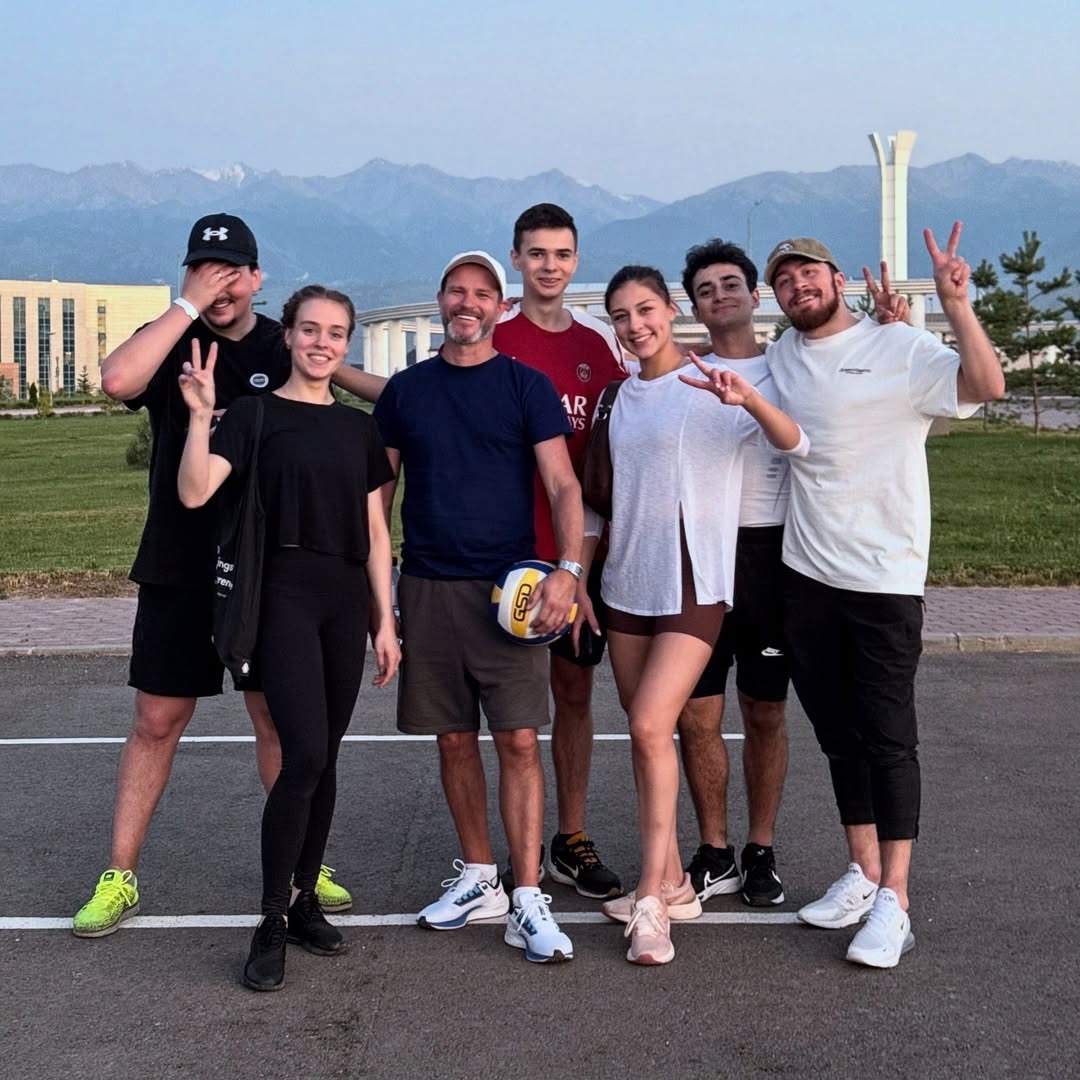 https://i6.imageban.ru/out/2025/06/28/a099eec0806c3fa58d9eb71c0c570229.jpg