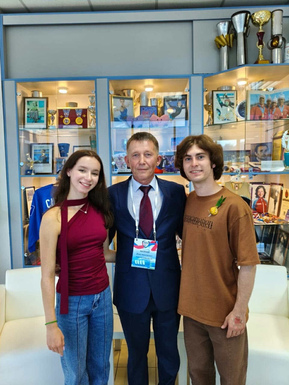 https://i6.imageban.ru/out/2025/07/04/26a3758753dfeff38435d75870beac5f.jpeg