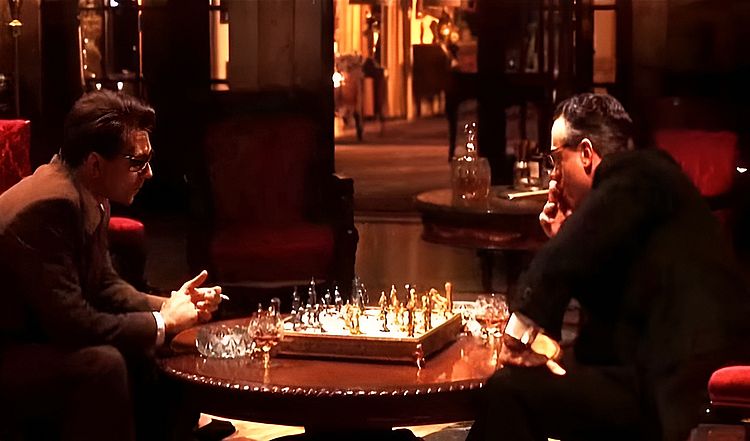 Убийство первой степени /Murder in the First/ 1995 (0:39:41 / 1:38:00)