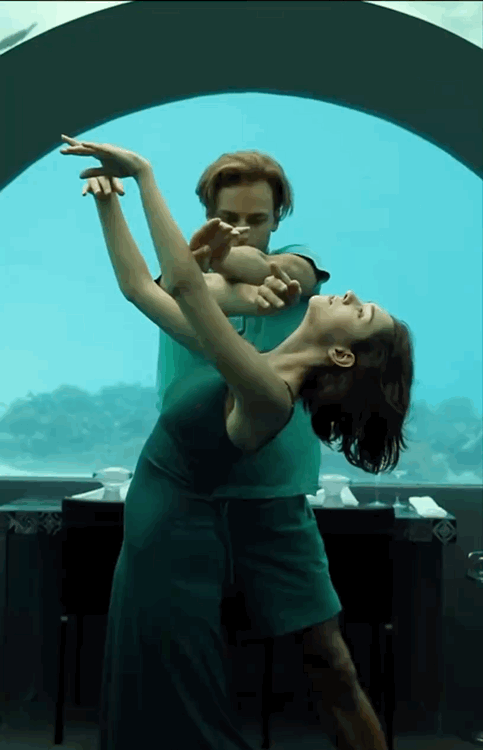 https://i6.imageban.ru/out/2025/07/22/ea7427d166819b89388a75766cd4d6ab.gif
