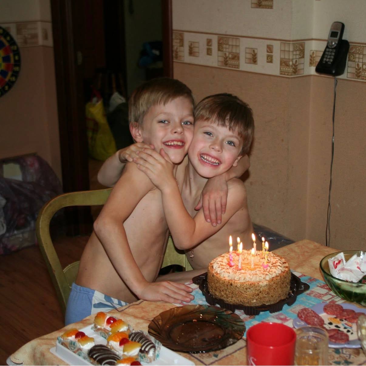 https://i6.imageban.ru/out/2025/08/01/d8e348455d4430a9b098585c29104034.jpg