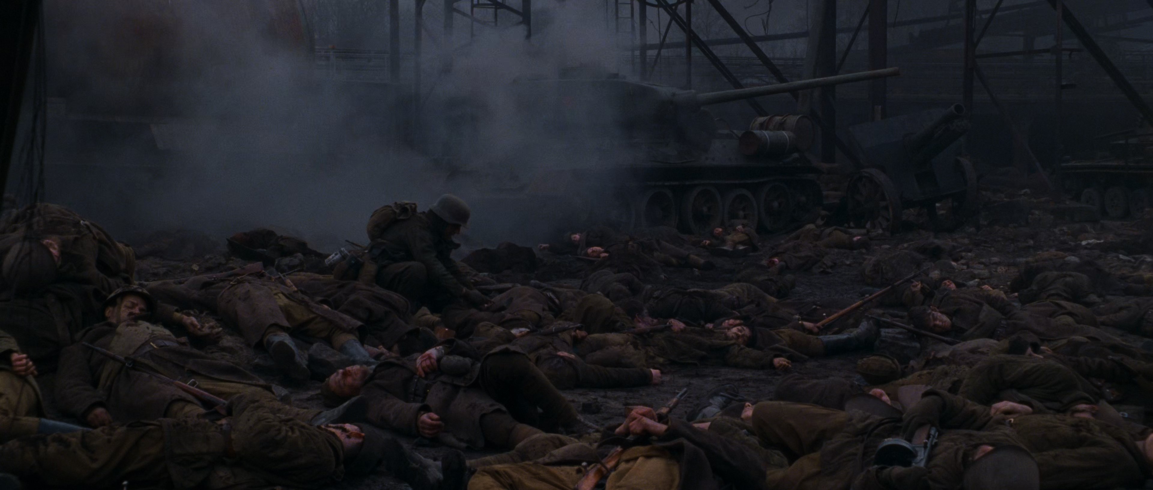 Enemy at the Gates (2001) BDRip 2160p-NVENC 10 bit [HDR].mkv_snapshot_01.38.15.890.jpg