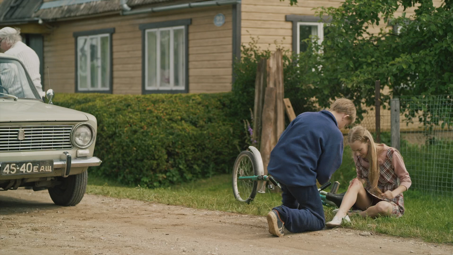 Vee peal 2020 WEB-DL 1080p.mkv_snapshot_00.31.46.png