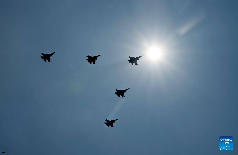 2 - amRgGyrhUpTBBggk.jpg