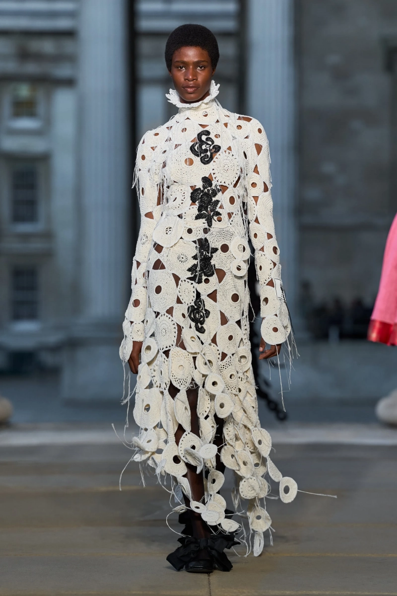 00036-erdem-spring-2026-ready-to-wear-credit-gorunway.webp