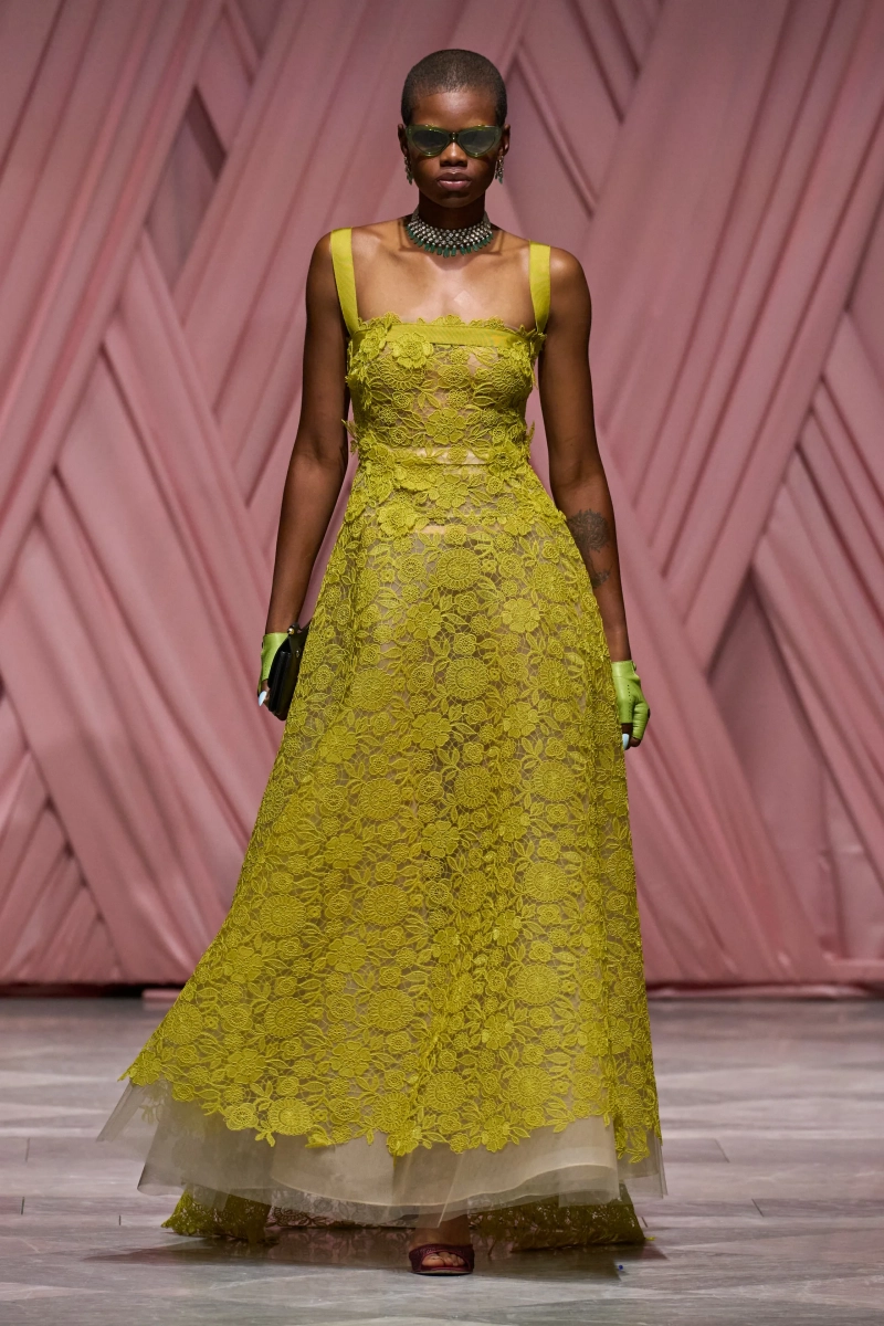 00029-bibhu-mohapatra-spring-2026-ready-to-wear-credit-gorunway.webp