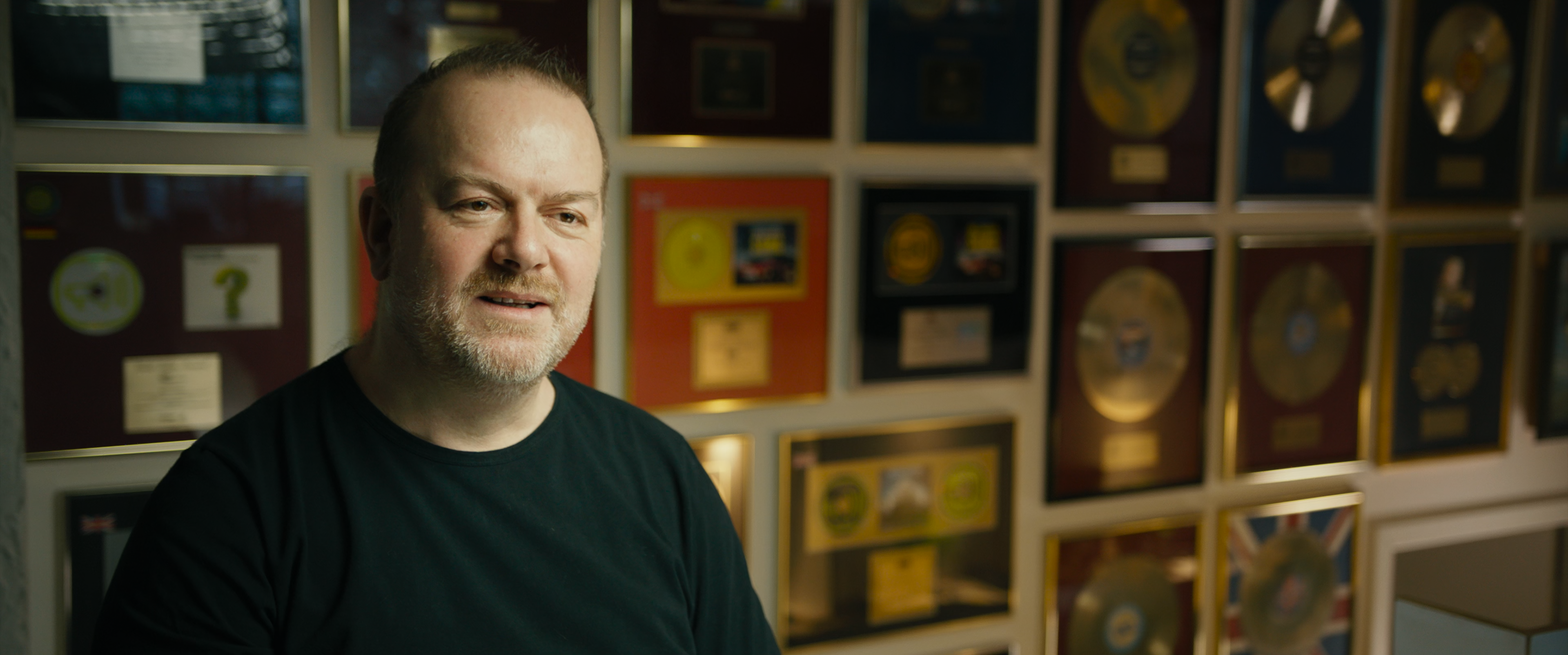 FCK 2020 - Two and a half years with Scooter (2023) [UHD]_snapshot_00.10.45.360.png