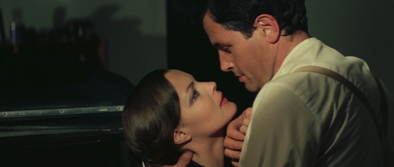 Женщина в окне / Une femme à sa fenêtre (1976) BDRip 720p от msltel | P2, A