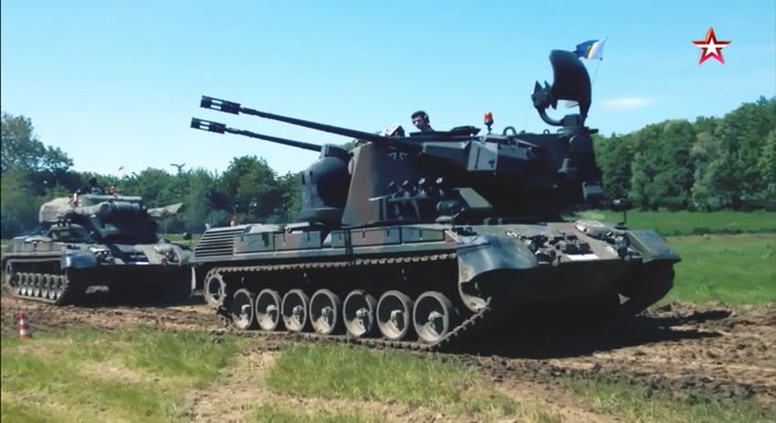        /  244 (2025) WEBRip (    )