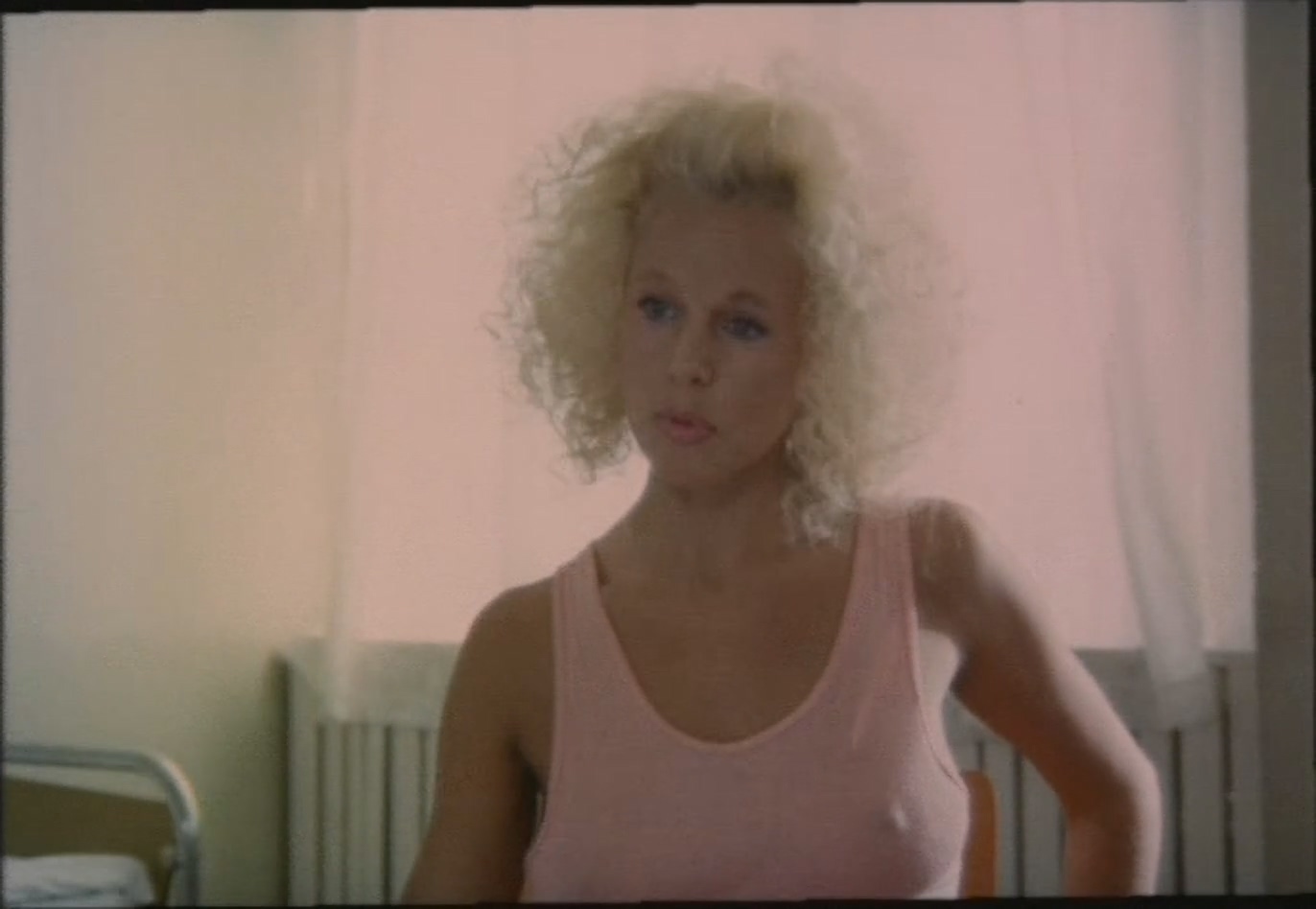 Елена Кондулайнен, неизвестная Экстрасенс (1992).mp4_20251118_150624.576.jpg